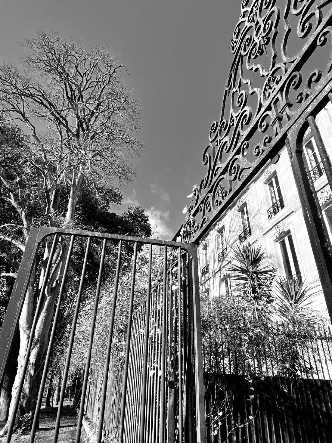 Romance Au Coeur De Bordeaux / Jardin Public Eksteriør billede
