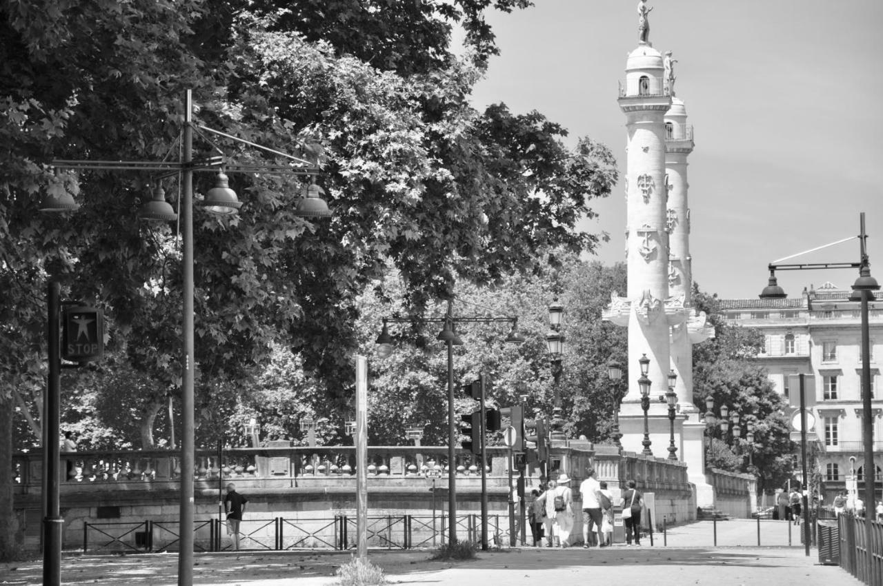 Romance Au Coeur De Bordeaux / Jardin Public Eksteriør billede